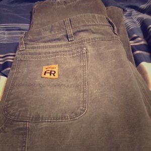 Fire resistant pants